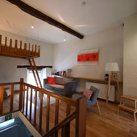 Le Nid D'à Côté Méan