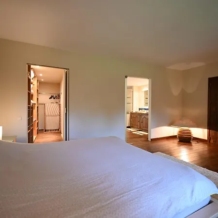 Le Nid D'à Côté Hébergement de vacances